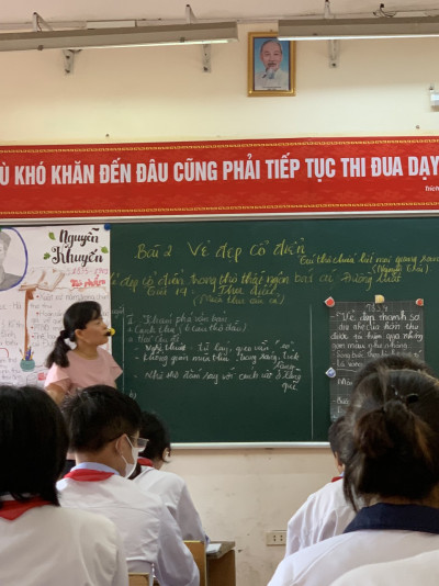 CHUYÊN ĐỀ VĂN HỌC 8: “ VẺ ĐẸP CỔ ĐIỂN TRONG THƠ THẤT NGÔN BÁT CÚ ĐƯỜNG LUẬT QUA BÀI THƠ THU ĐIẾU”